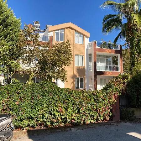 In The Perfect Location In The Will Guarantee A Wonderful Appartement
