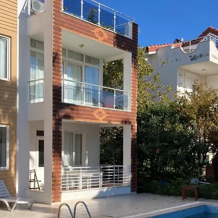 In The Perfect Location In The Will Guarantee A Wonderful * Side