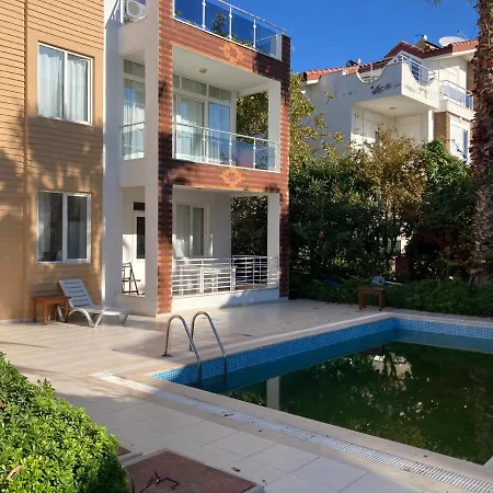 In The Perfect Location In The Will Guarantee A Wonderful Sidé